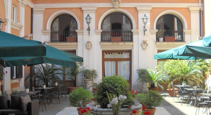 Relais Hotel Antico Palazzo Rospigliosi Рим Экстерьер фото